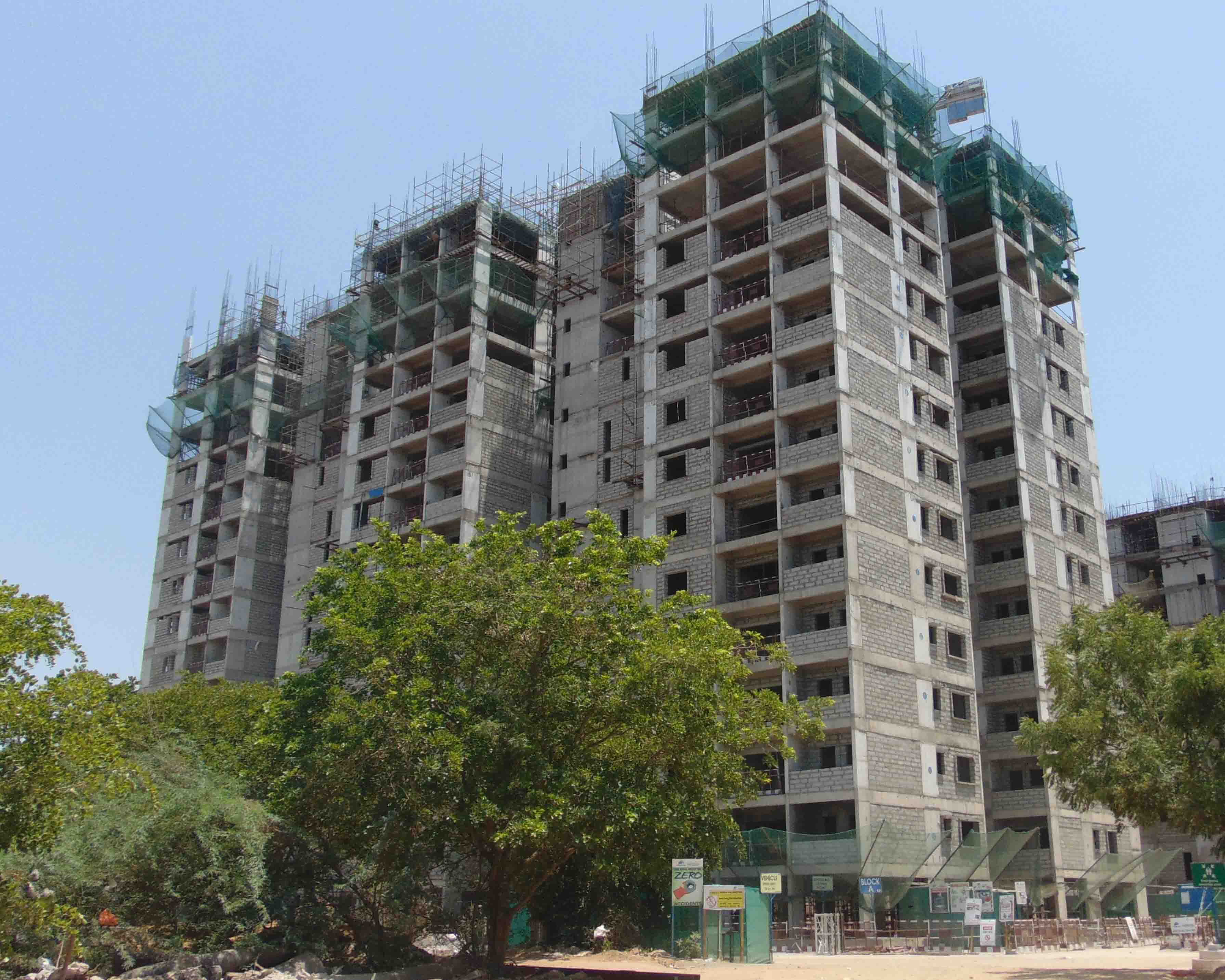 apartments for sale in vijayawada gollapudi